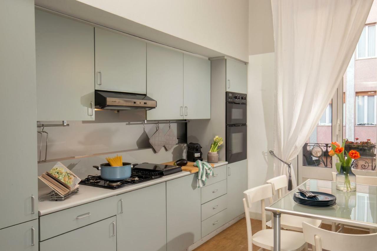Daplace - Renzo Apartment Μιλάνο Εξωτερικό φωτογραφία